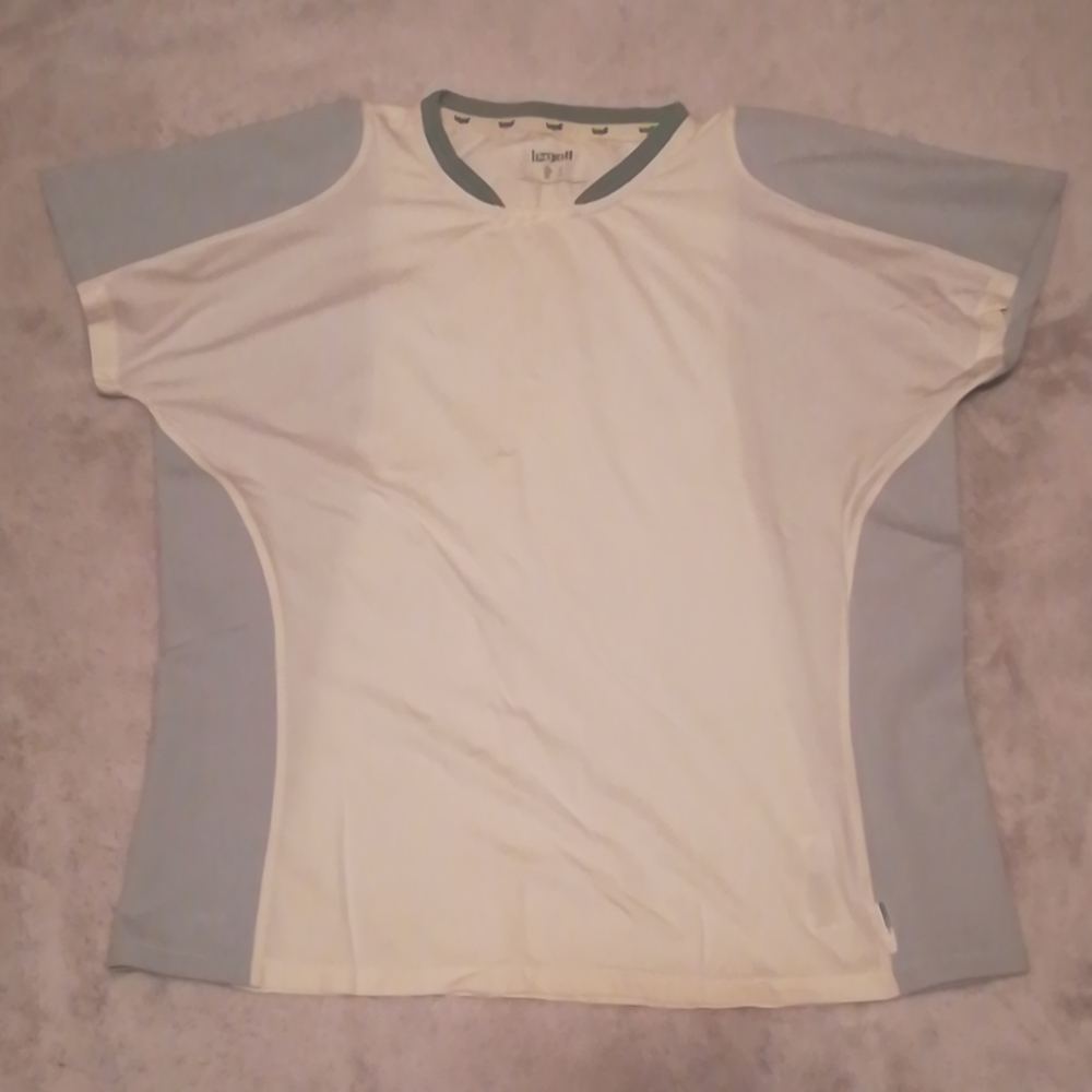Liz golf sage and ivory top, Size large 🌟last week on sale ⏰️